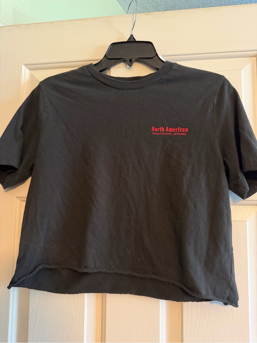 Old Navy cropped tshirt
